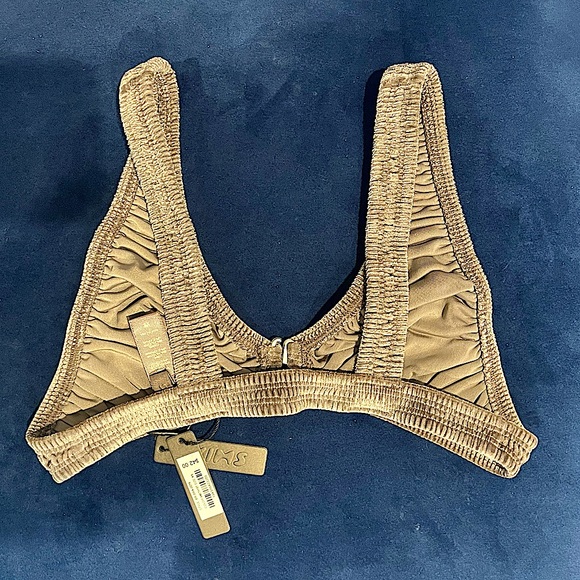 SKIMS Stretch Velvet Collection Bra Bralette in Amethyst - New with Tags! - Picture 14 of 15